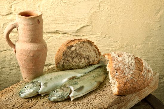 loaves and fishes