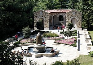Shrine2