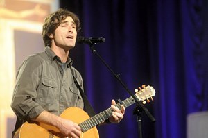 Eliot Morris, a musician from Memphis, Tenn., played his song "Rediscover," which was inspired by the Rediscover: initiative. (Dianne Towalski/The Catholic Spirit)