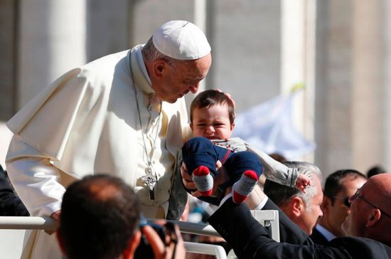 Pope Francis talks about Baptism at Wednesday Audience