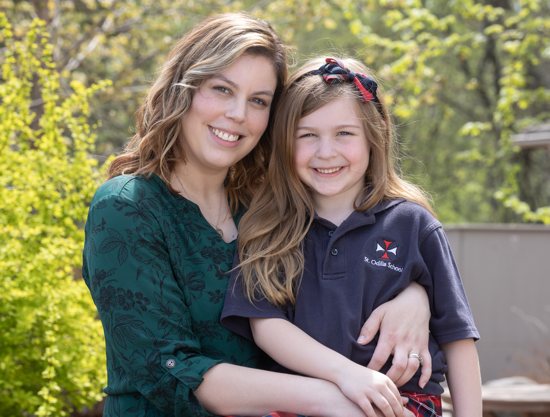 Sarah Hansen with her daughter Madi