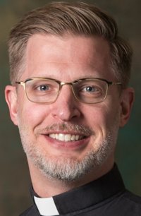 Jesuit Father Paul Lickteig