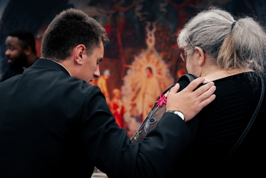 Seminarians from St. Paul offer intercessory prayer, their presence at Blessed Sheen’s beatification Mass