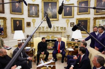 U.S. President Donald Trump and Ukrainian President Volodymyr Zelenskiy meet in the Oval Office of the White House in Washington Aug. 18, 2025, amid negotiations to end the Russian war in Ukraine.